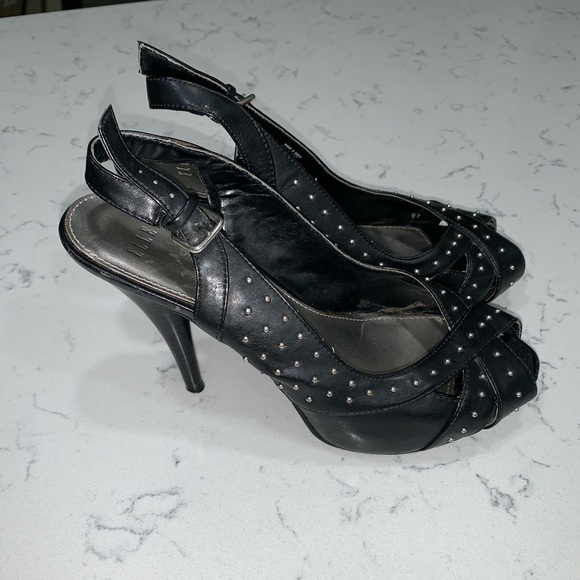 Elle Heels - Picture 2 of 8